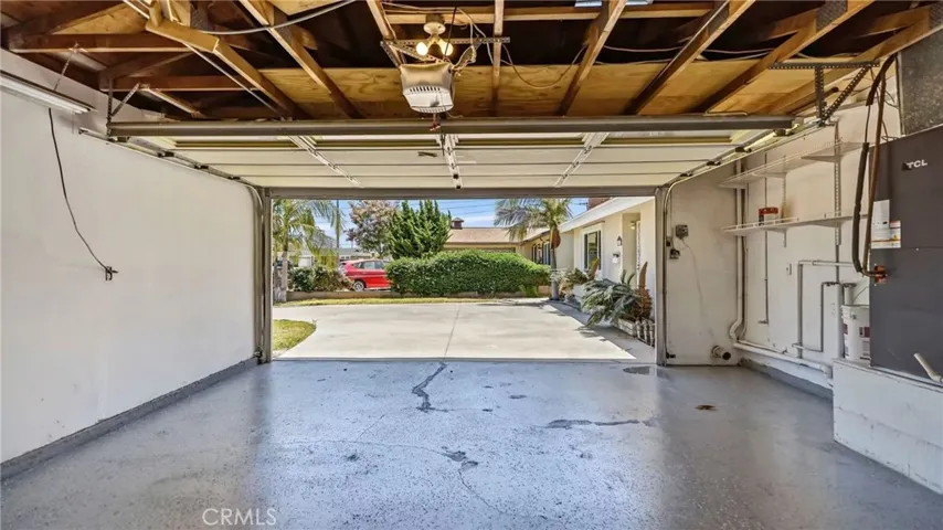 6022 Santa Barbara, Garden Grove, California 92845