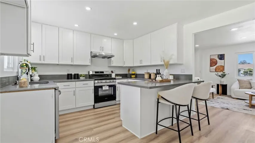 6022 Santa Barbara, Garden Grove, California 92845