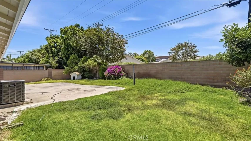 6022 Santa Barbara, Garden Grove, California 92845