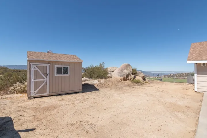 48859 Pinto Court, Aguanga, California 92536