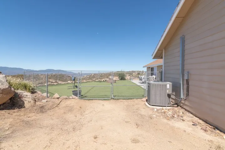 48859 Pinto Court, Aguanga, California 92536