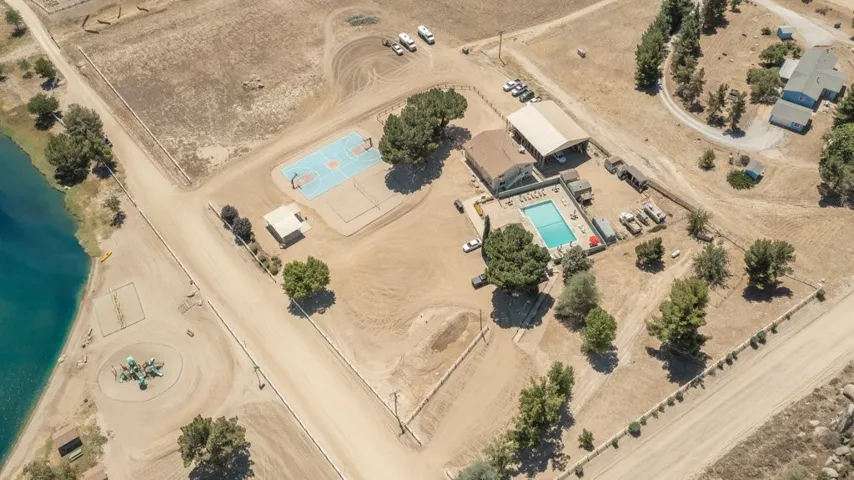 48859 Pinto Court, Aguanga, California 92536