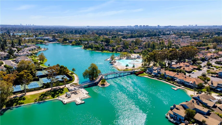 Where else can get a lake like this a short walk away?