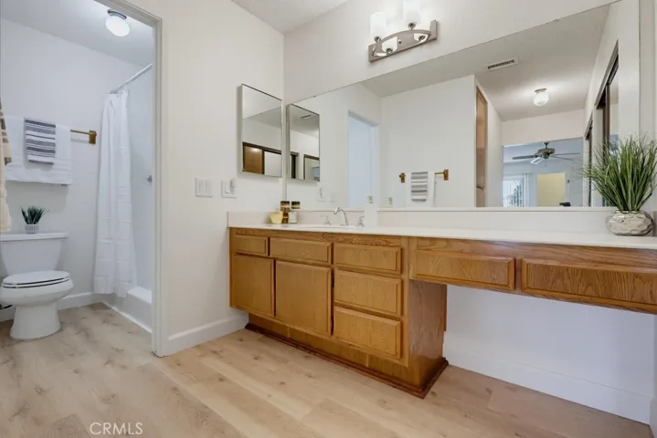 640 N Brea, Brea, California 92821