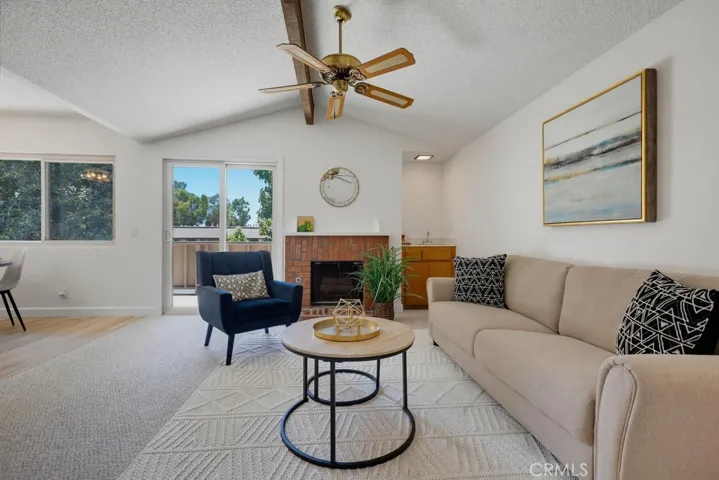 640 N Brea, Brea, California 92821