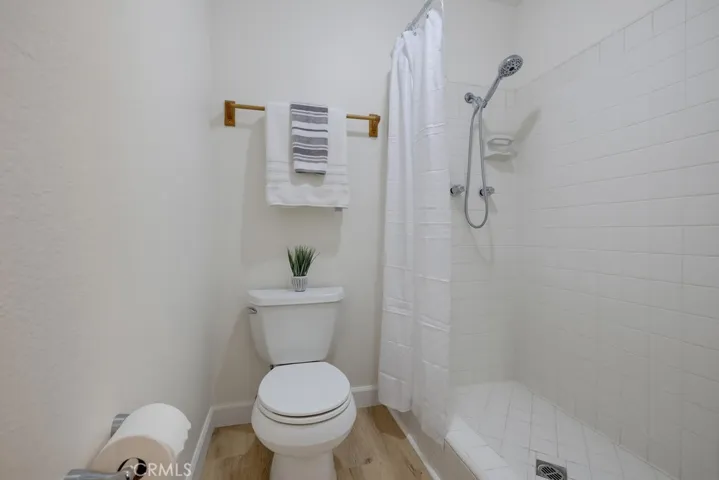 640 N Brea, Brea, California 92821