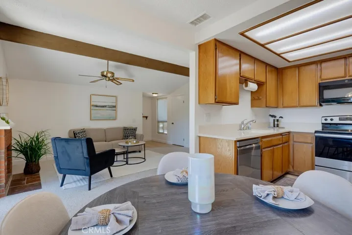 640 N Brea, Brea, California 92821