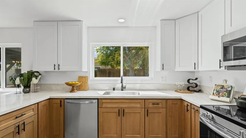 814 Floyd Avenue, Chula Vista, California 91910