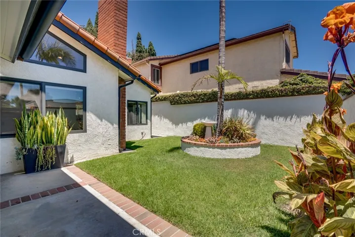 Private Courtyard