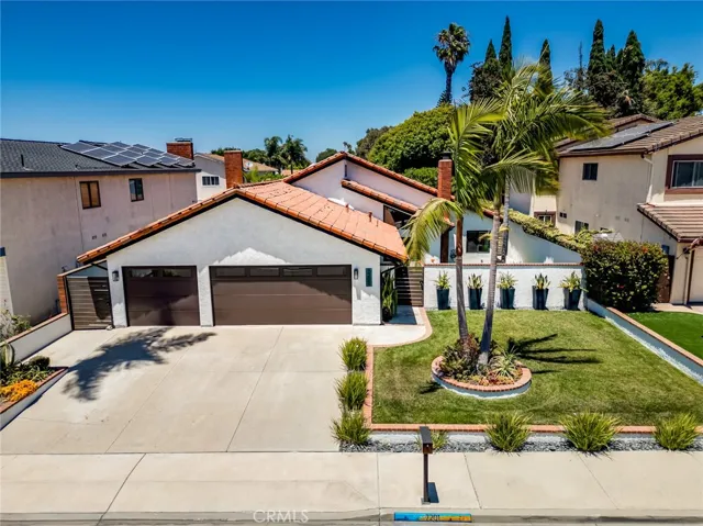 7201 Slater, Huntington Beach, California 92647