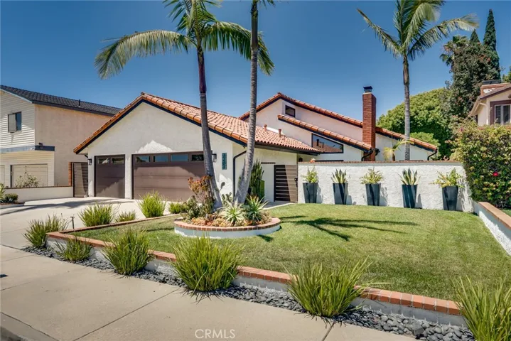 7201 Slater, Huntington Beach, California 92647