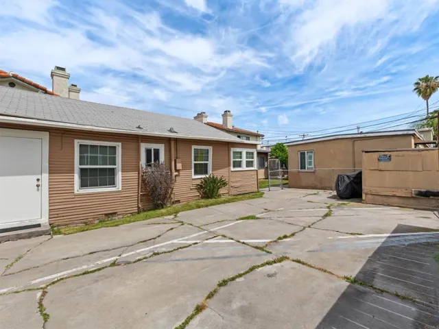 4669 Felton Street, San Diego, California 02116