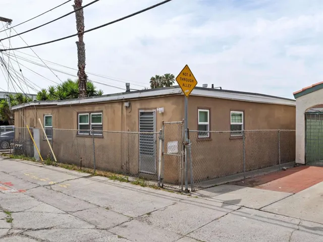 4669 Felton Street, San Diego, California 02116