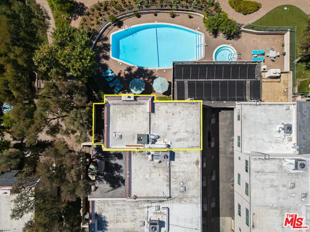 6217 1/2 Randi Avenue, Woodland Hills, California 91367