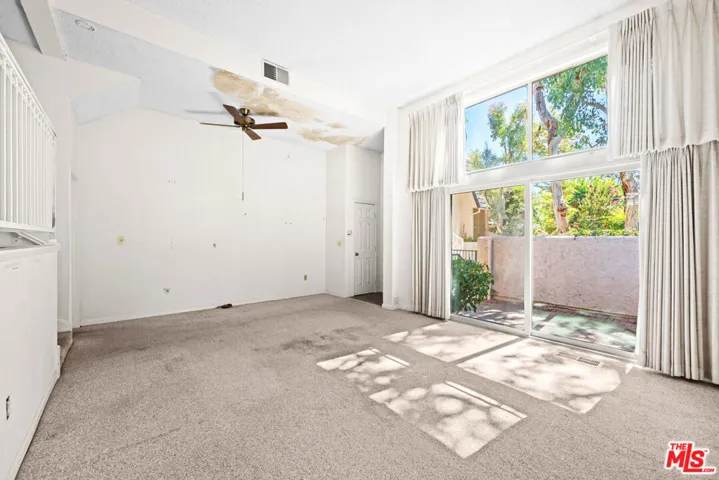 6217 1/2 Randi Avenue, Woodland Hills, California 91367