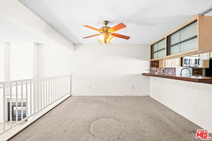 6217 1/2 Randi Avenue, Woodland Hills, California 91367