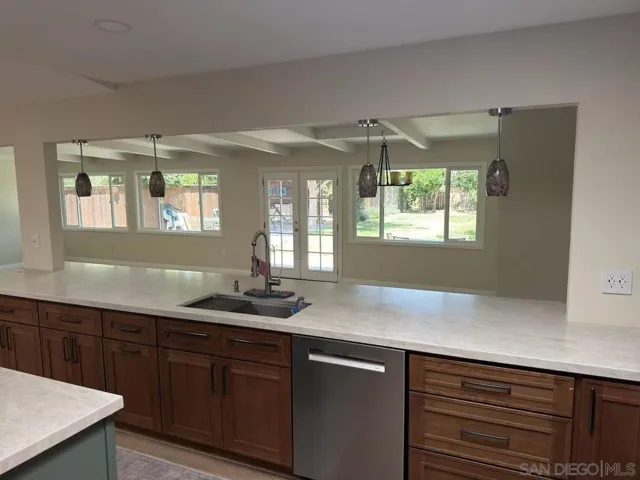 13919 York Avenue, Poway, California 92064