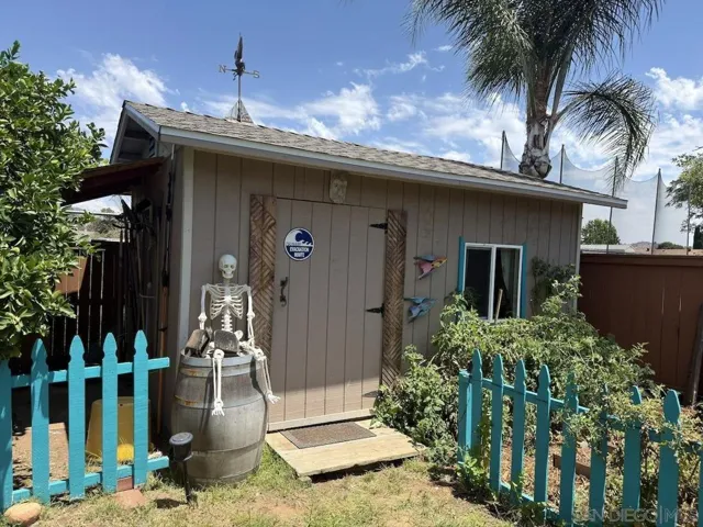 13919 York Avenue, Poway, California 92064