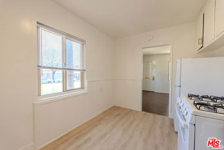 233 E Alameda Avenue A, Burbank, California 91502