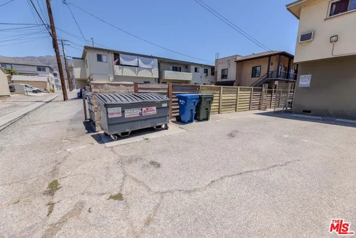 233 E Alameda Avenue A, Burbank, California 91502