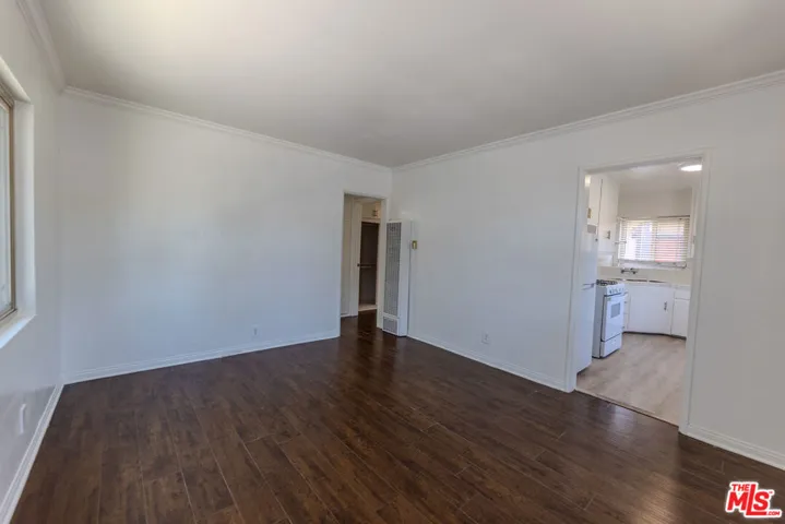 233 E Alameda Avenue A, Burbank, California 91502