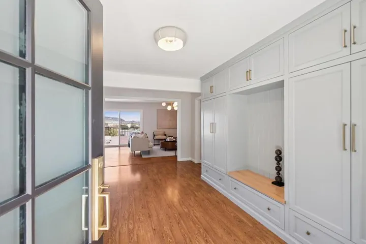 480 Klamath Street, Brisbane, California 94005