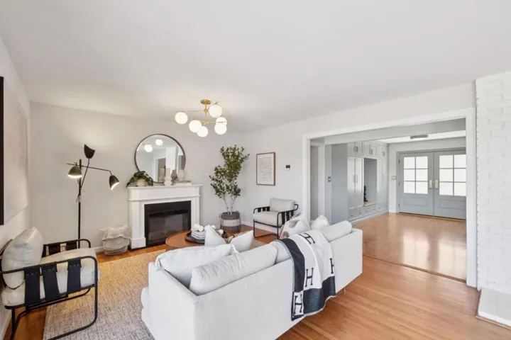 480 Klamath Street, Brisbane, California 94005
