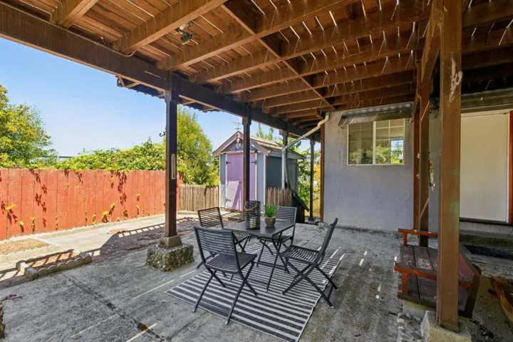 480 Klamath Street, Brisbane, California 94005
