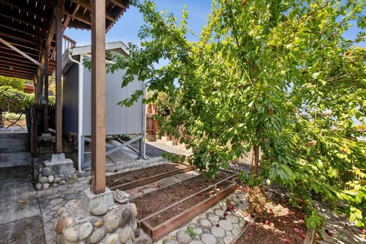 480 Klamath Street, Brisbane, California 94005