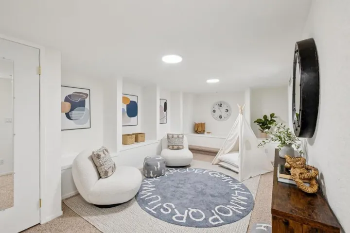 480 Klamath Street, Brisbane, California 94005