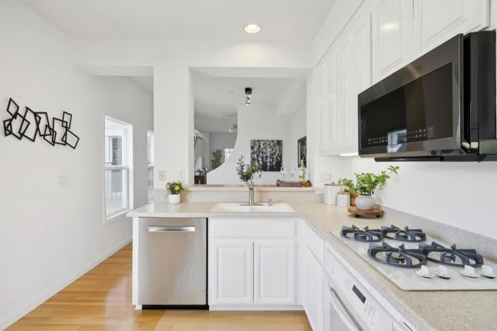 1059 Yates Way, San Mateo, California 94403