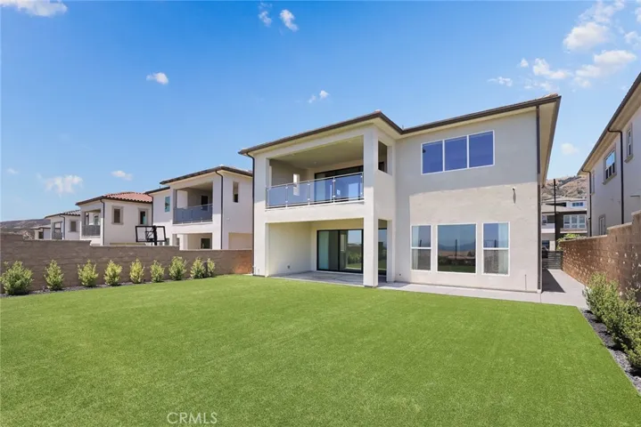20732 W Bluebird Court, Porter Ranch, California 91326