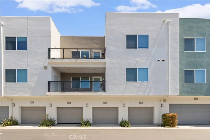 189 Biome, Irvine, California 92618