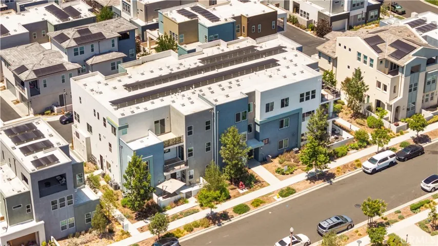 189 Biome, Irvine, California 92618