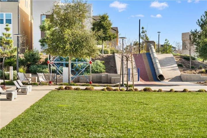 189 Biome, Irvine, California 92618