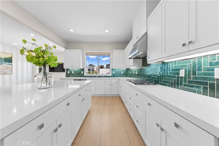 189 Biome, Irvine, California 92618