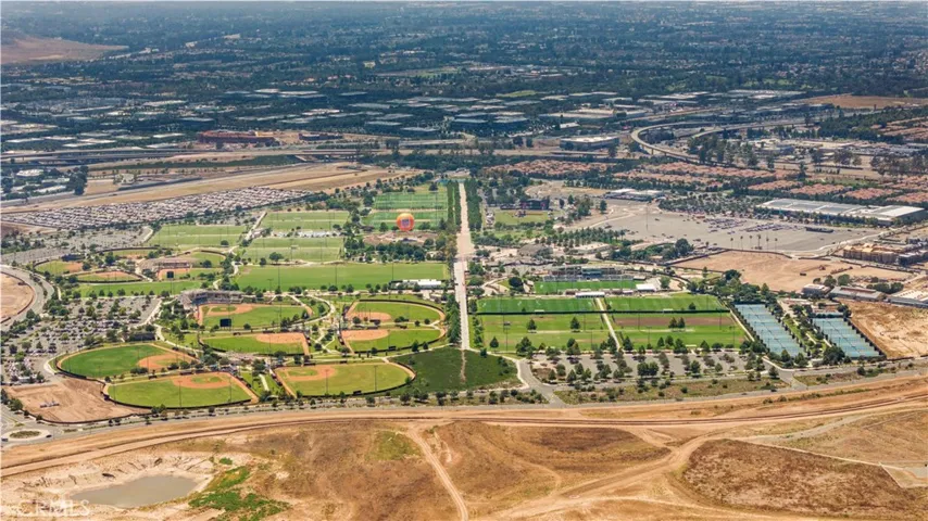 189 Biome, Irvine, California 92618