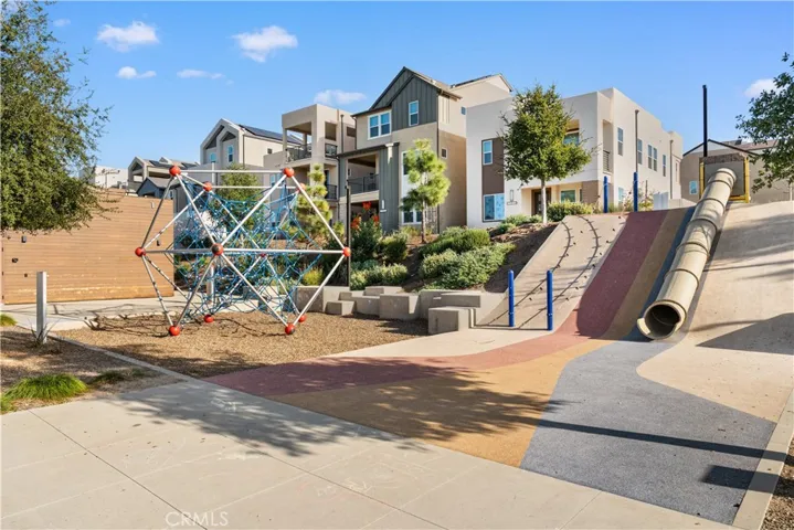 189 Biome, Irvine, California 92618