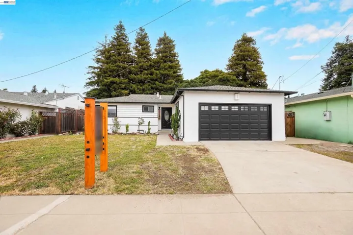 586 Bluefield Ln, Hayward, California 94541