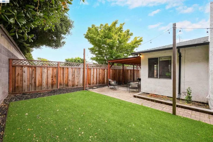 586 Bluefield Ln, Hayward, California 94541