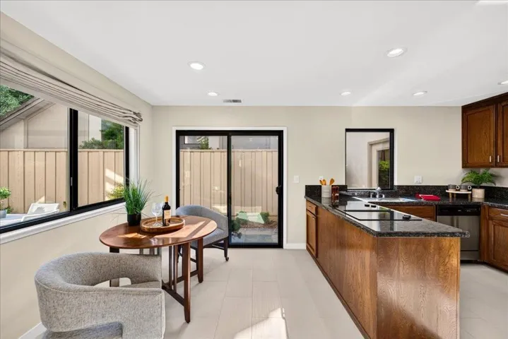 1915 Milano Way, Mountain View, California 94040