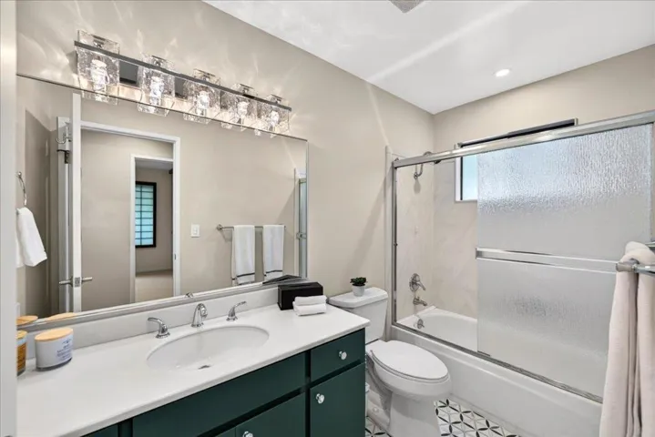 1915 Milano Way, Mountain View, California 94040
