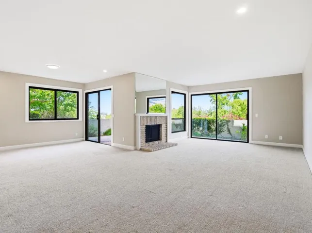 Living Room - Dining Room Area