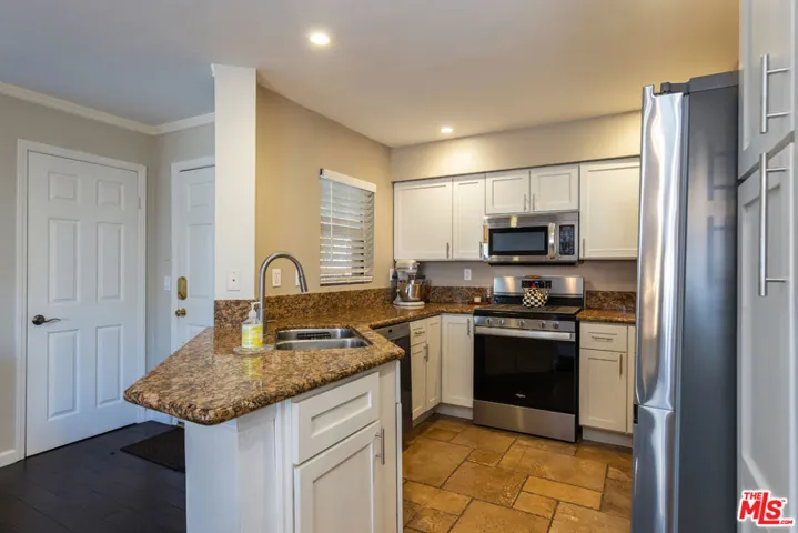 3333 Holly Grove Street, Westlake Village, California 91362