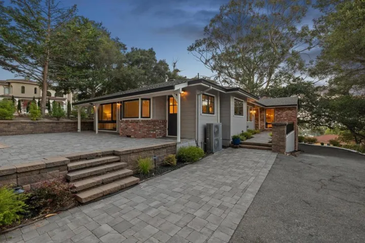 635 Capuchino Drive, Millbrae, California 94030