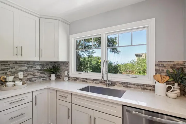 635 Capuchino Drive, Millbrae, California 94030