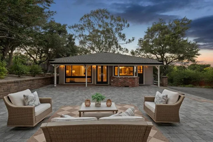 635 Capuchino Drive, Millbrae, California 94030