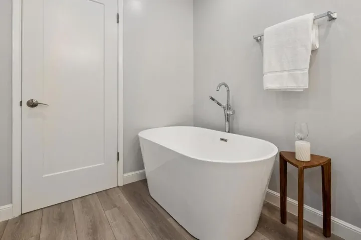 635 Capuchino Drive, Millbrae, California 94030