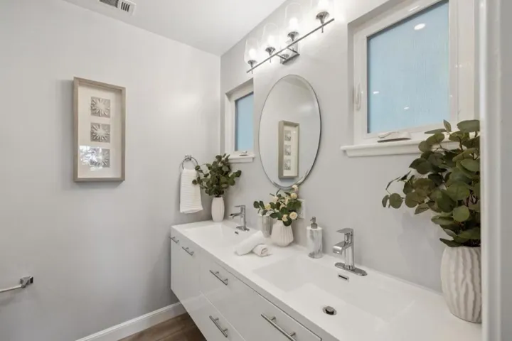 635 Capuchino Drive, Millbrae, California 94030