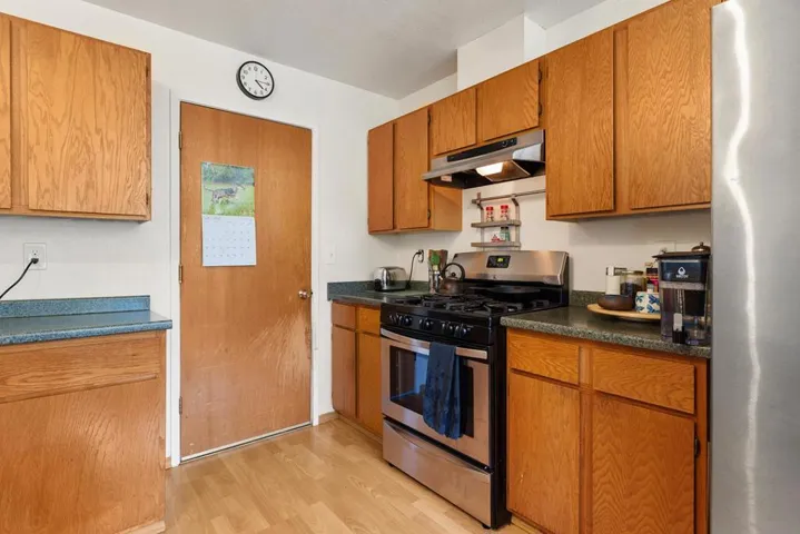 13 Altamont Drive, Watsonville, California 95076